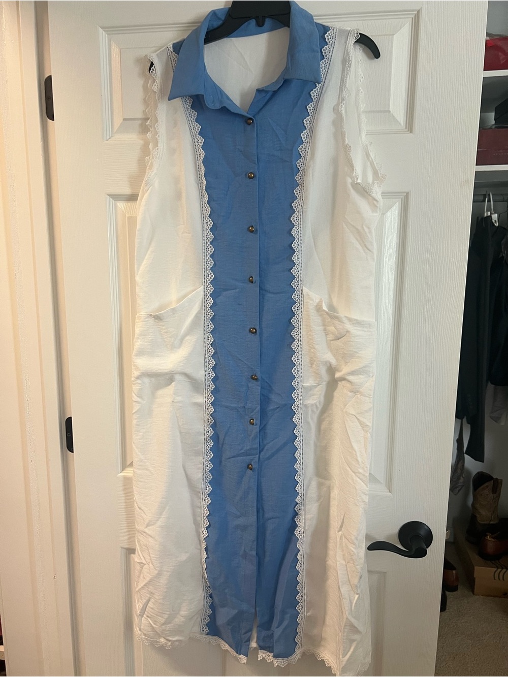 Sleeveless Button-Front Dress Vest in Blue and White